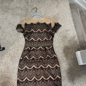 Gianni Bini Black and Tan Lace Midi Dress
